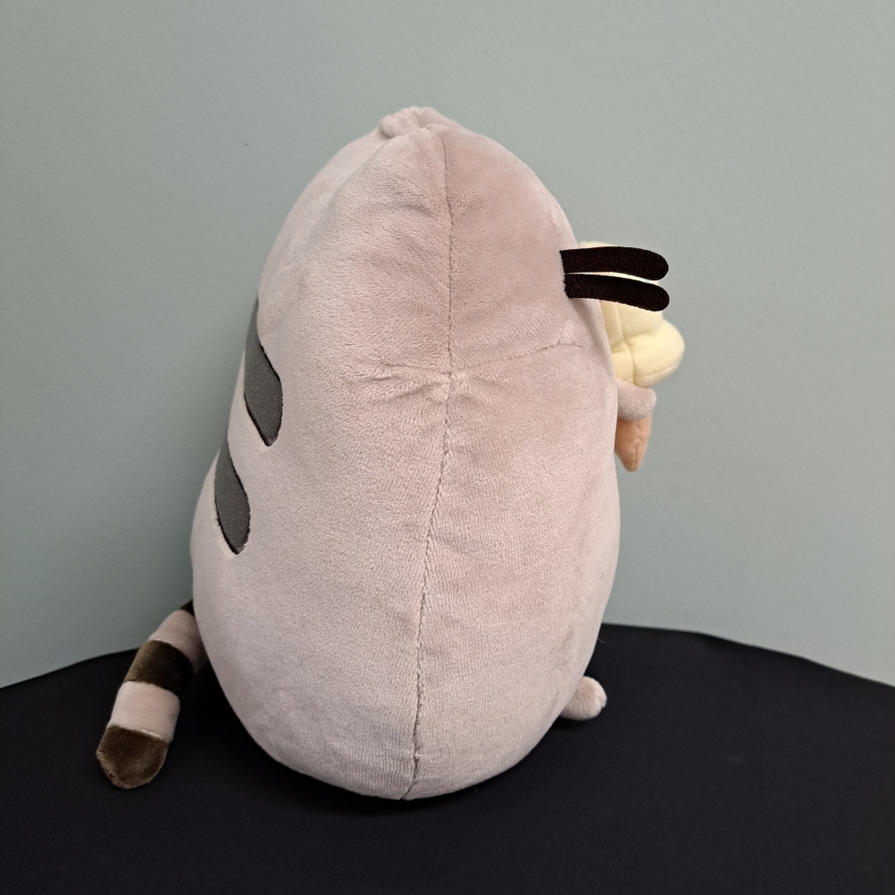 Pusheen the Cat 🐱 ice cream cone plush by GUND 🍦 - Picture 2 of 11